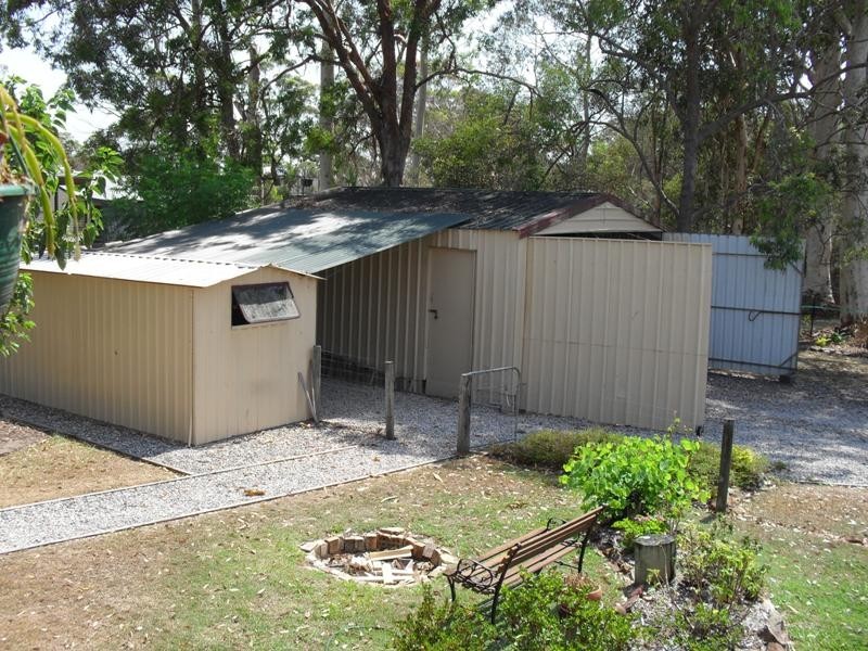 15 – 17 Marine Street, Macleay Island QLD 4184
