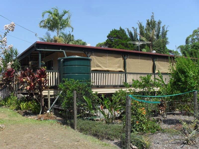 15 – 17 Marine Street, Macleay Island QLD 4184