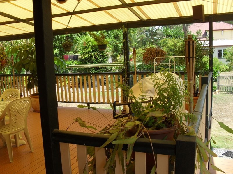 15 – 17 Marine Street, Macleay Island QLD 4184