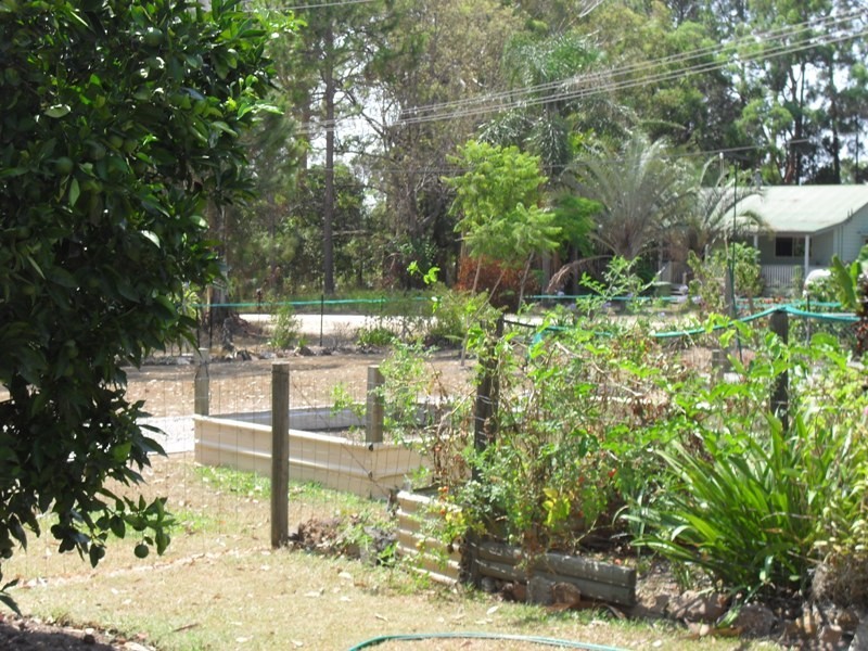 15 – 17 Marine Street, Macleay Island QLD 4184