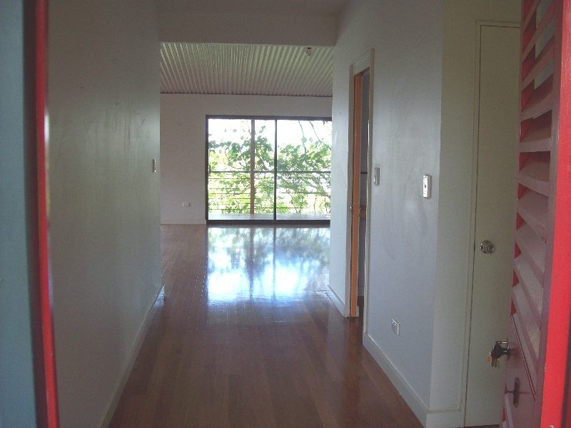 12 Emily Crecent, Macleay Island QLD 4184