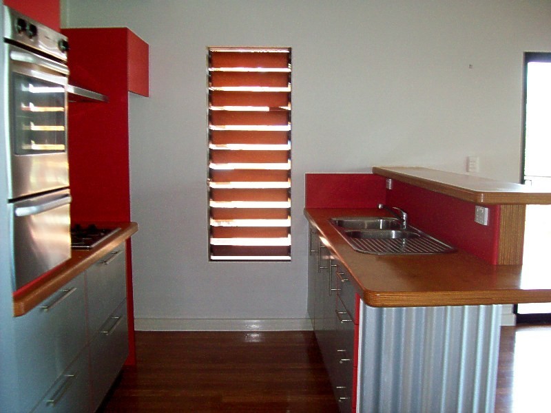 12 Emily Crecent, Macleay Island QLD 4184