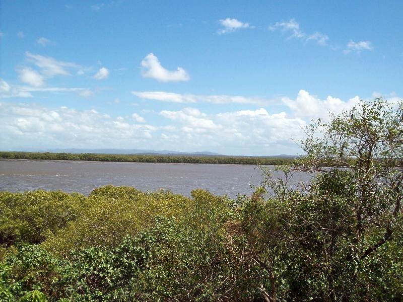 12 Emily Crecent, Macleay Island QLD 4184