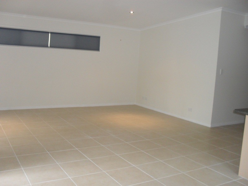 13 Aruma Street, Macleay Island QLD 4184