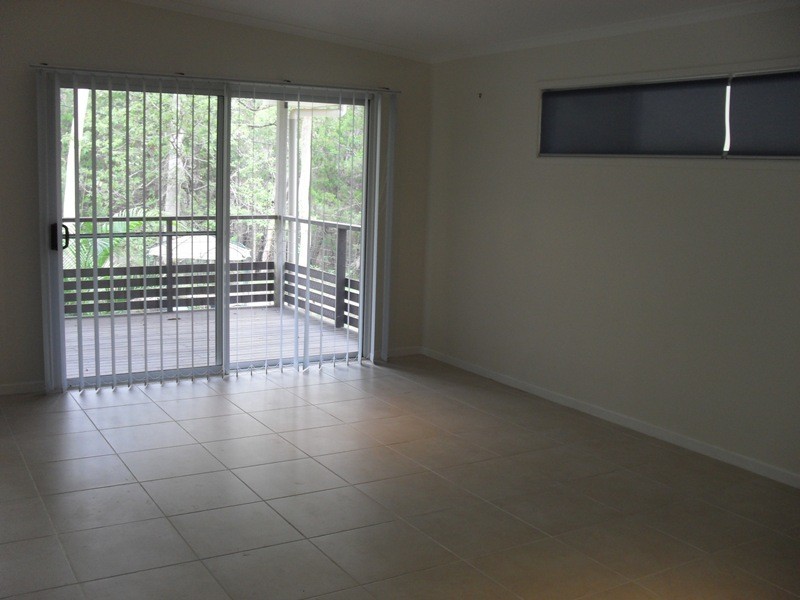13 Aruma Street, Macleay Island QLD 4184