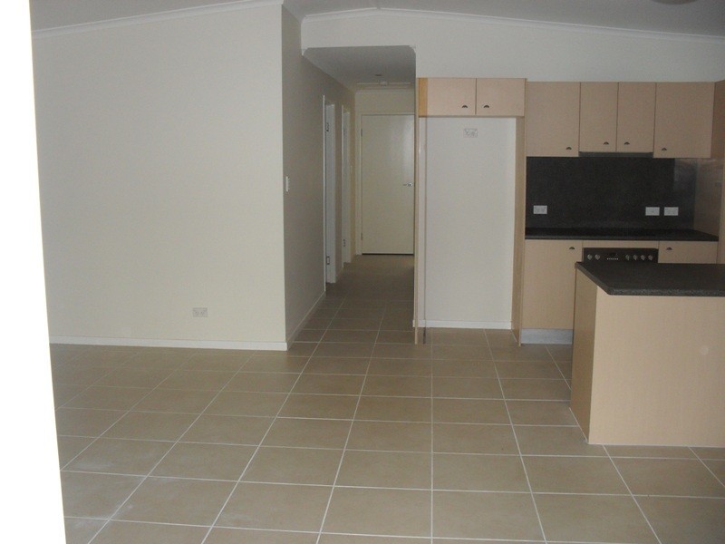 13 Aruma Street, Macleay Island QLD 4184