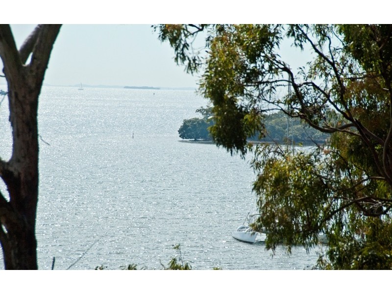 54 Timothy Street, Macleay Island QLD 4184