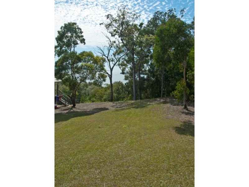 54 Timothy Street, Macleay Island QLD 4184