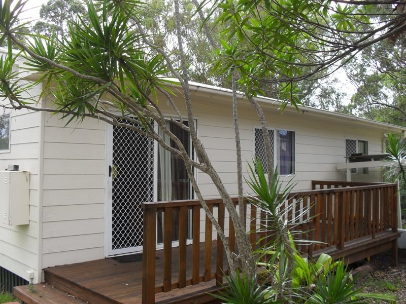 5 Oomool Street, Macleay Island QLD 4184