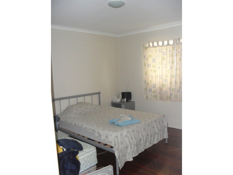 5 Oomool Street, Macleay Island QLD 4184