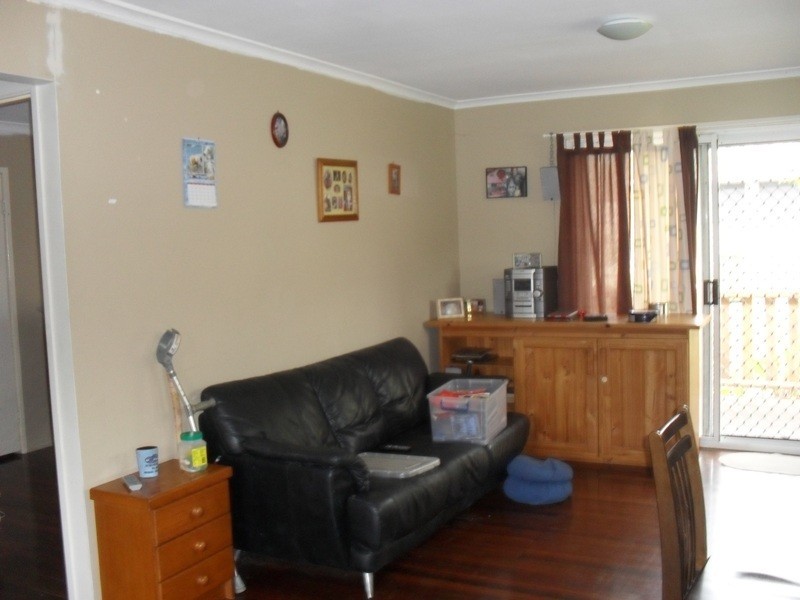 5 Oomool Street, Macleay Island QLD 4184