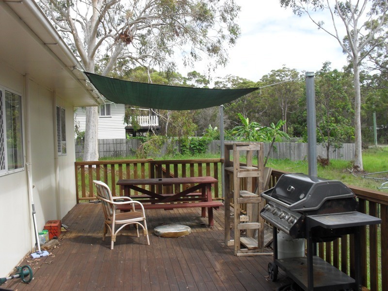 5 Oomool Street, Macleay Island QLD 4184