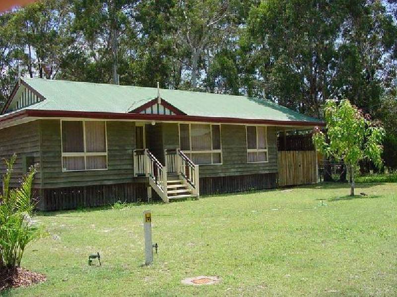 11 Attunga Street, Macleay Island QLD 4184