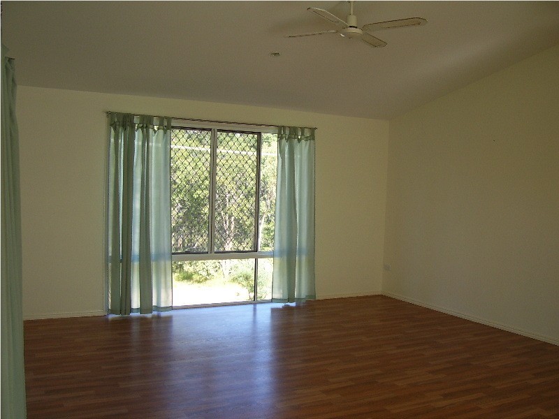 43 Wirralee Street, Macleay Island QLD 4184
