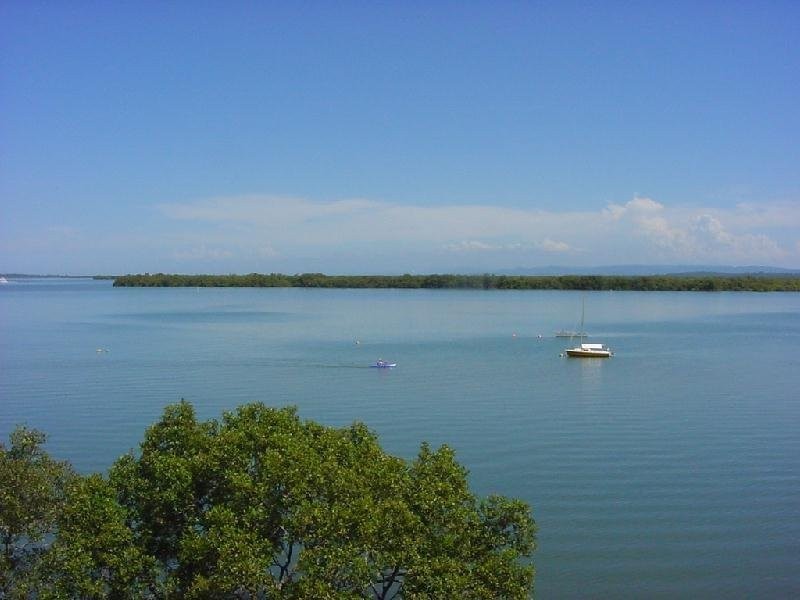112 Western Road, Macleay Island QLD 4184