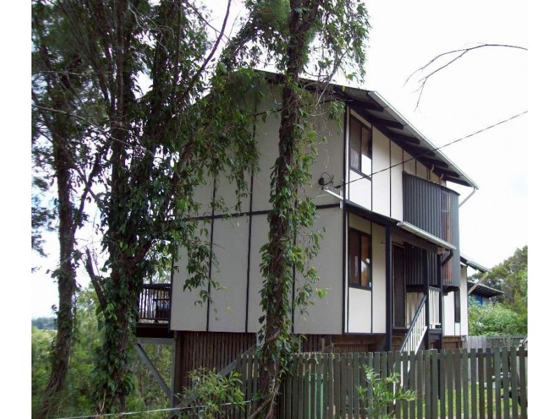 22 Deviot STREET, Macleay Island QLD 4184