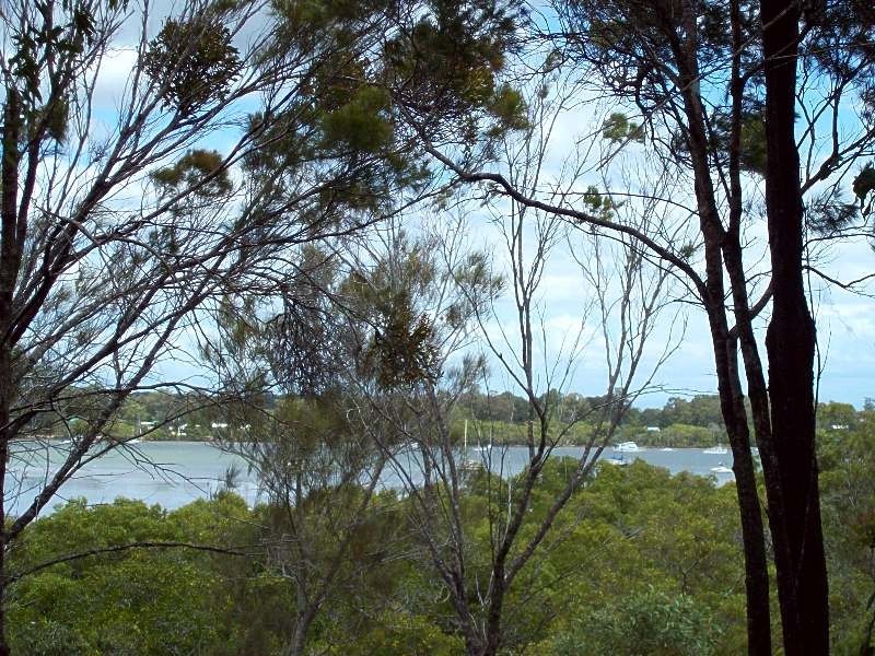 22 Deviot STREET, Macleay Island QLD 4184