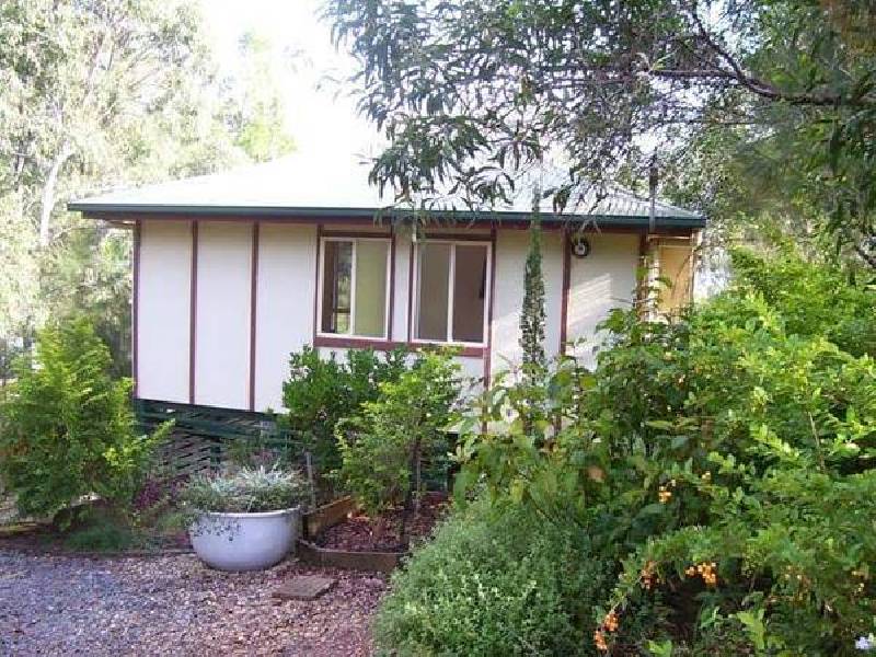 34 Goodsell CRESCENT, Lamb Island QLD 4184