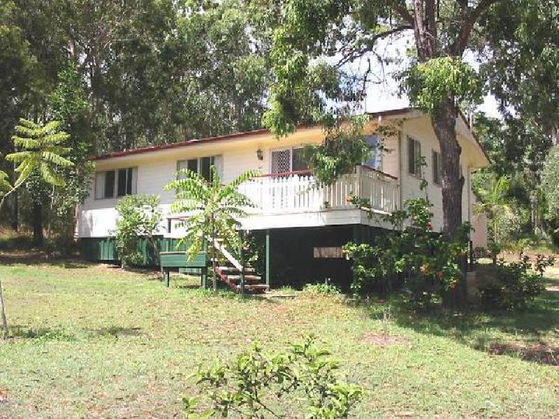 102 Kate STREET, Macleay Island QLD 4184