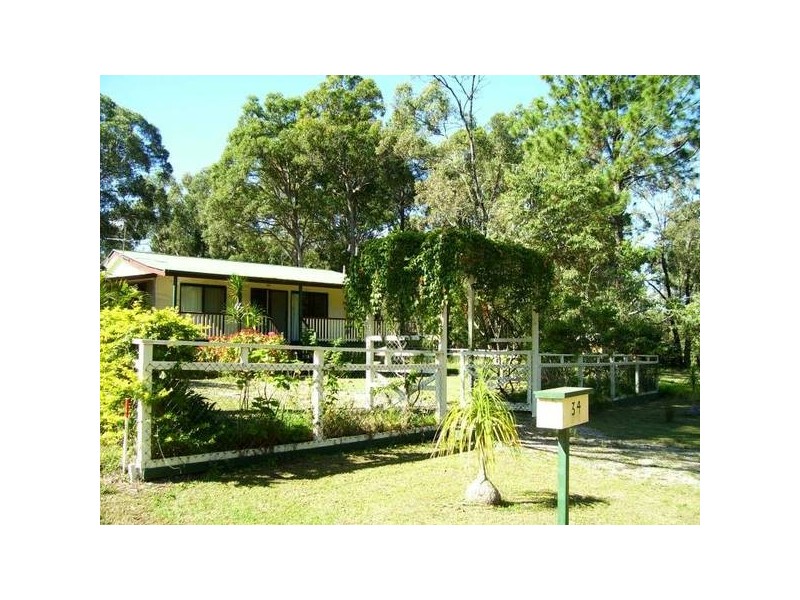34 Nugent STREET, Macleay Island QLD 4184