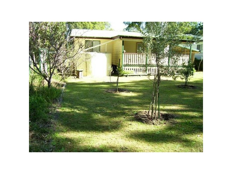 34 Nugent STREET, Macleay Island QLD 4184