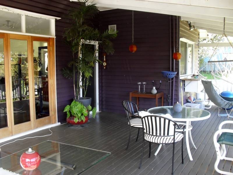 64 Charles TERRACE, Macleay Island QLD 4184