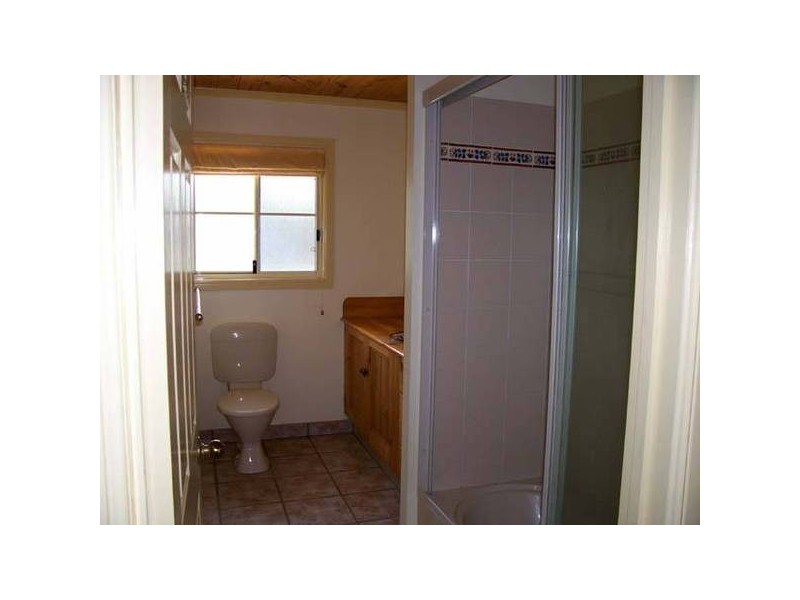 68 Charles TERRACE, Macleay Island QLD 4184