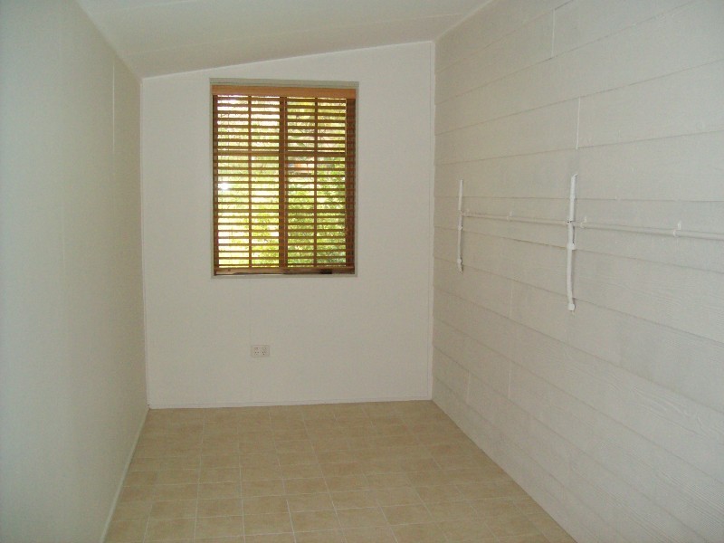 67 Western ROAD, Macleay Island QLD 4184