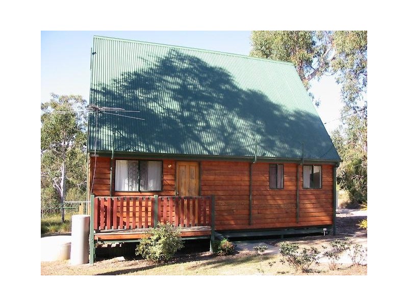 25 Barramundi Street, Macleay Island QLD 4184