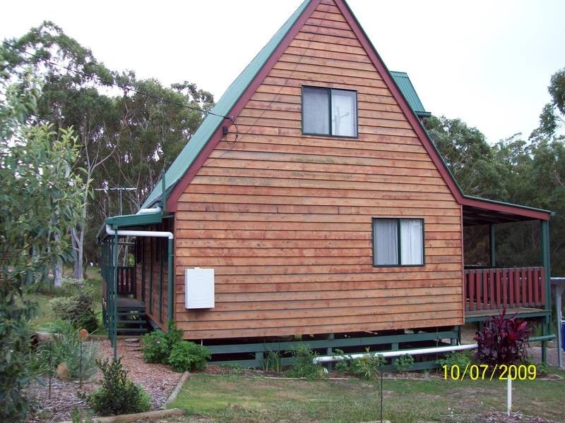 25 Barramundi Street, Macleay Island QLD 4184