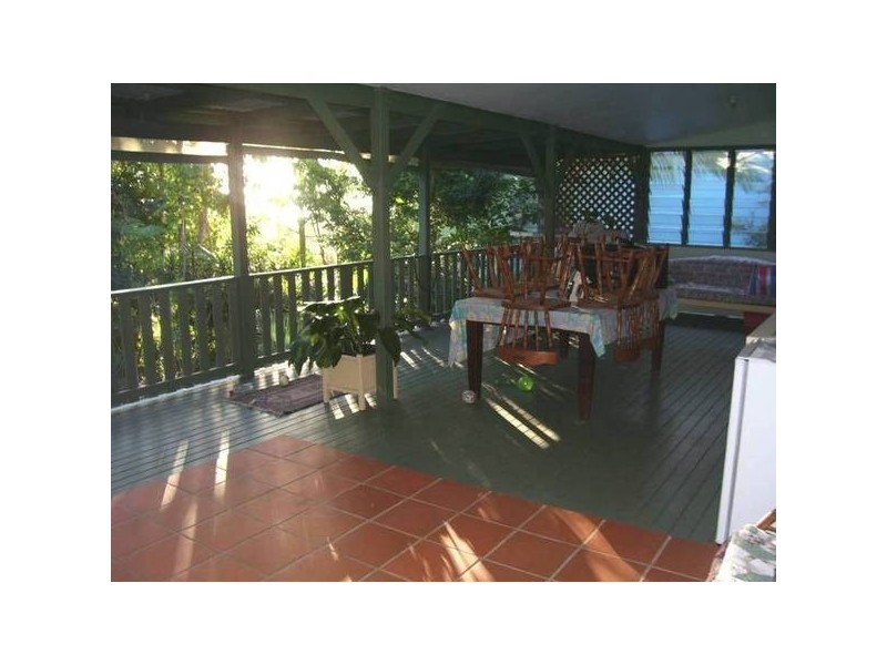 51 Attunga STREET, Macleay Island QLD 4184