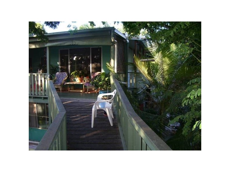 51 Attunga STREET, Macleay Island QLD 4184