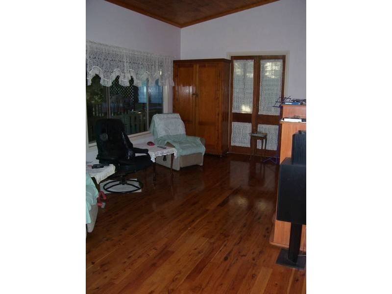 51 Attunga STREET, Macleay Island QLD 4184