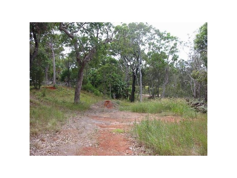 35 Marine STREET, Macleay Island QLD 4184