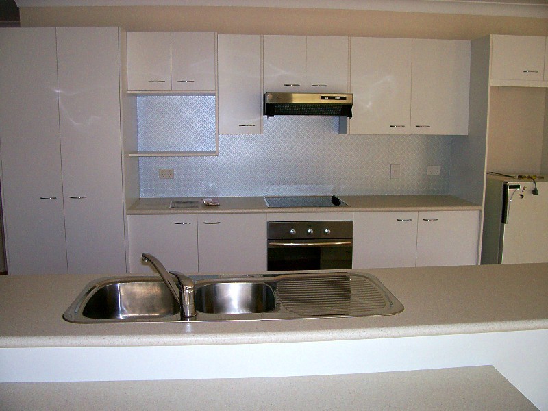 14 Mel Street, Macleay Island QLD 4184