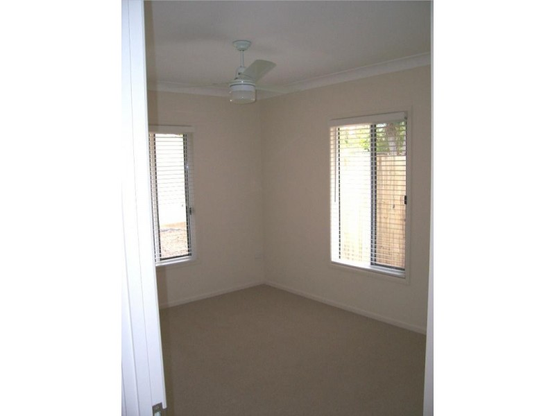 14 Mel Street, Macleay Island QLD 4184