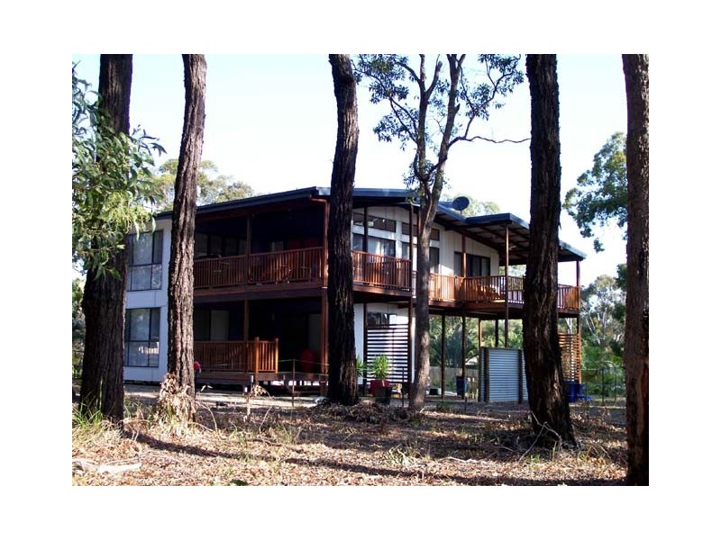 22 Kalara Street, Macleay Island QLD 4184
