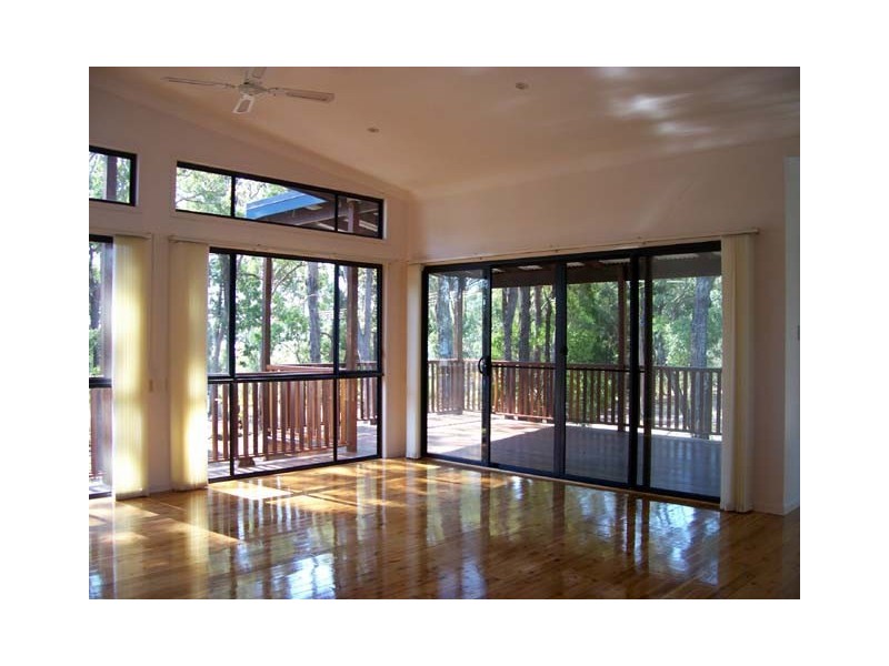 22 Kalara Street, Macleay Island QLD 4184