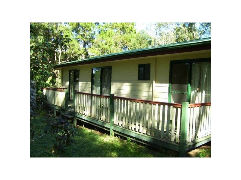 13 Derwent Street, Macleay Island QLD 4184