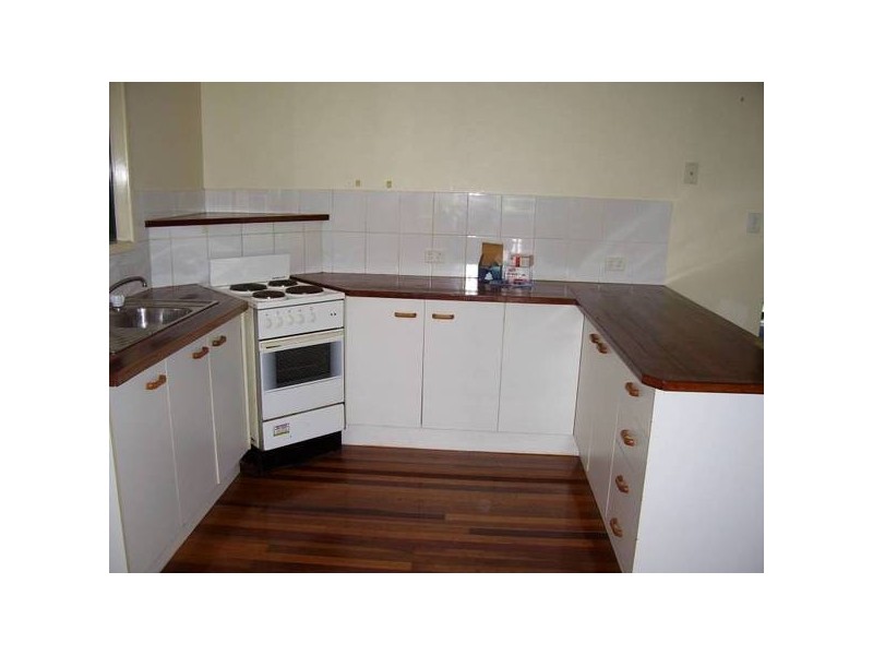 13 Derwent Street, Macleay Island QLD 4184