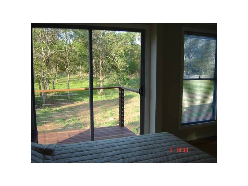 5 Granadilla Street, Macleay Island QLD 4184