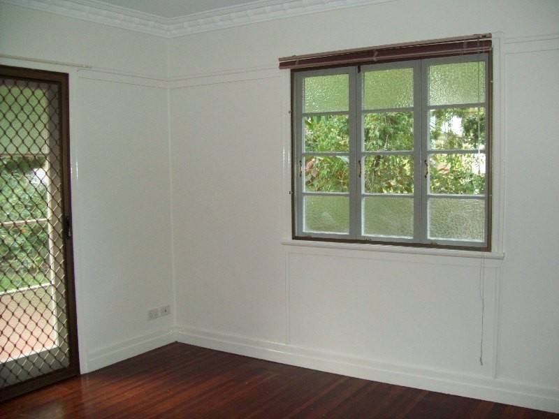 2 Kalara Street, Macleay Island QLD 4184