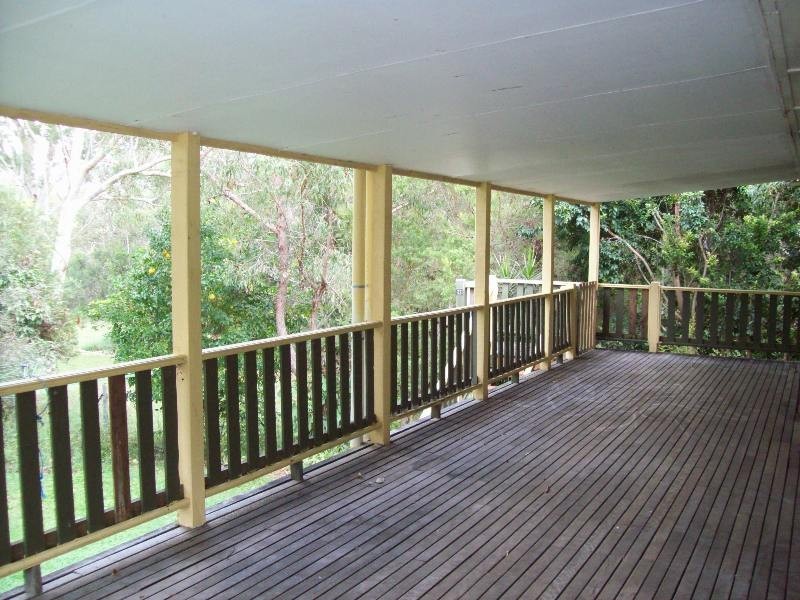 2 Kalara Street, Macleay Island QLD 4184