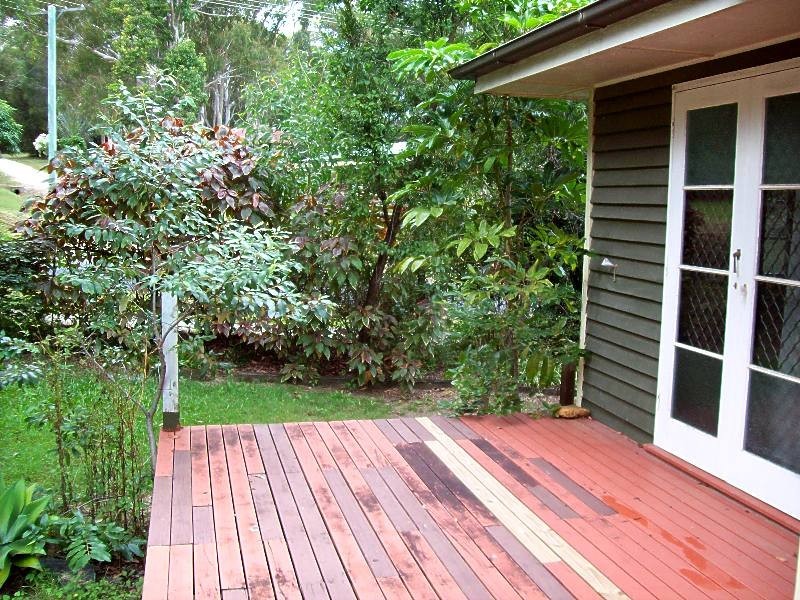 2 Kalara Street, Macleay Island QLD 4184