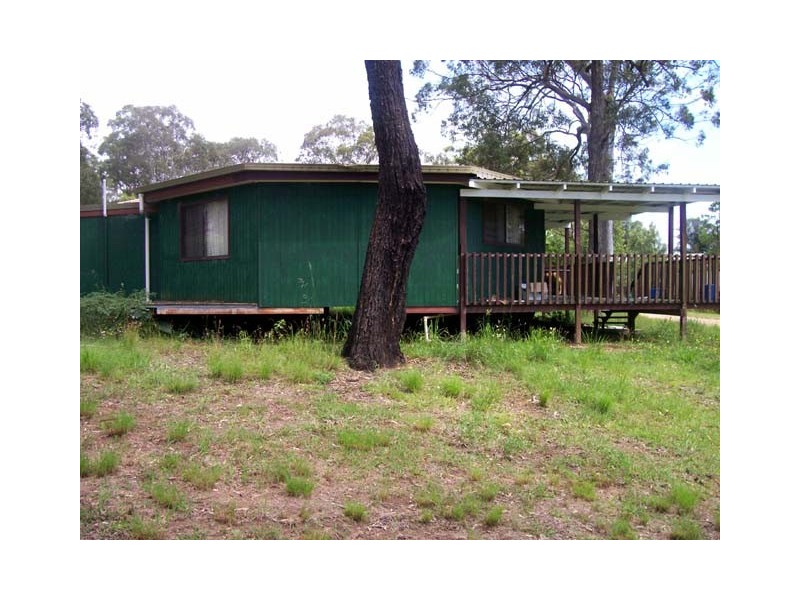 20 Wyena Avenue, Lamb Island QLD 4184