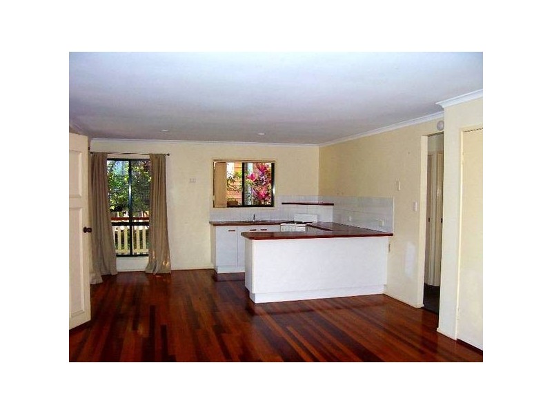 13 Derwent Street, Macleay Island QLD 4184