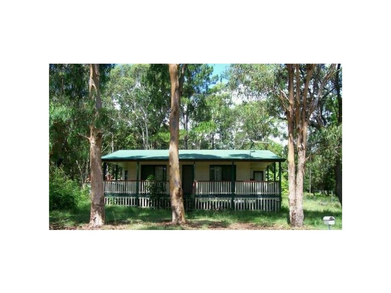 13 Derwent Street, Macleay Island QLD 4184