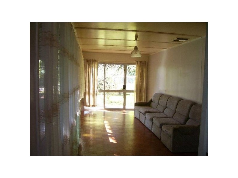 181 High Central Road, Macleay Island QLD 4184