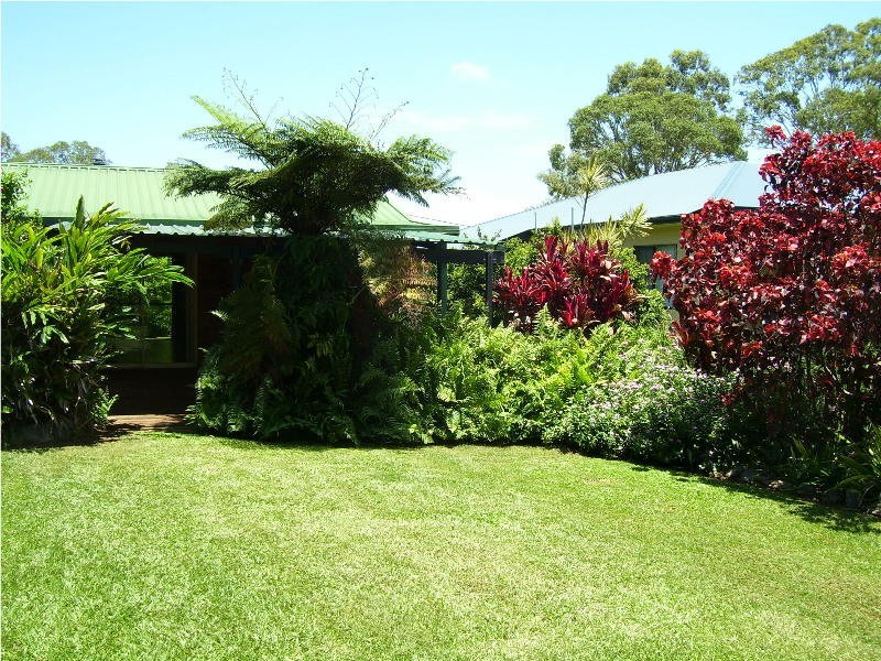 5 Eastbourne Terrace, Macleay Island QLD 4184