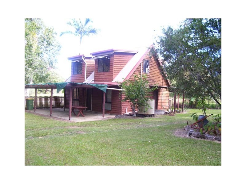 15 Pecan Street, Macleay Island QLD 4184